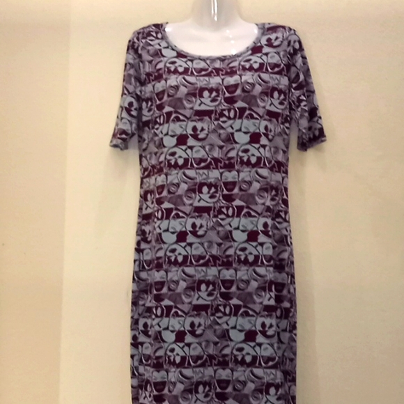 LulaRoe Disney Evil Queen & Apple Julia Dress - Picture 4 of 13